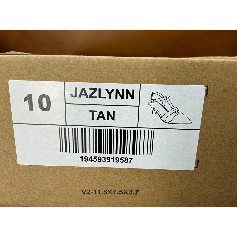 Journee Collection Jazlynn Pump Womens 10 Tan T-Strap Kitten Heel P007723